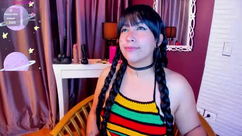 Laura online show from March 10, 7:29 pm