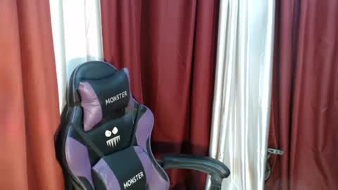 seductive_alison online show from November 8, 3:39 pm