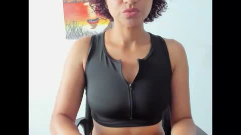 seductress_malia online show from October 28, 1:06 pm