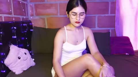 seleena_01 online show from June 20, 10:57 pm