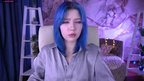 selenairis online show from January 11, 10:04 pm