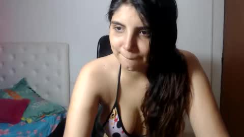 selene mist online show from April 11, 11:58 am