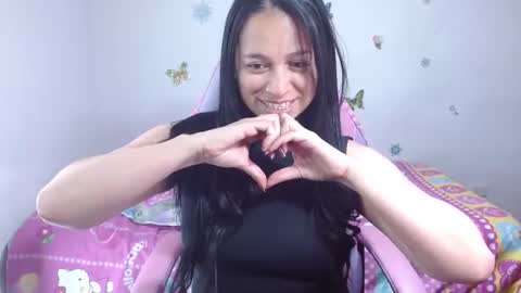 selene_mixx online show from May 11, 8:28 pm