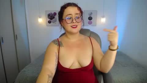selene_rouse_ online show from July 25, 4:08 am