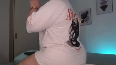 selene_rouse_ online show from July 8, 12:57 am