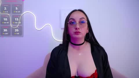selene_swee online show from July 2, 9:32 pm