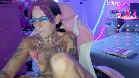 Selvaggia Del Caribe online show from May 4, 6:01 pm