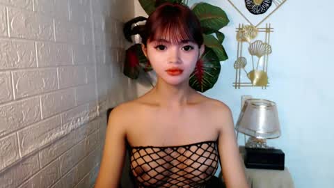 sensational_yeng online show from July 9, 7:38 pm