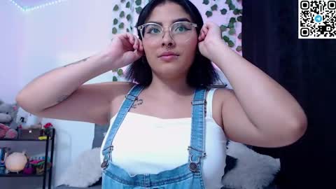 Camille and sophie online show from January 1, 7:30 am