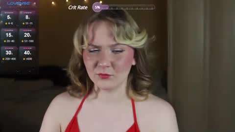 Snapshot of sensual_girrrl chatting on December 11, 7:25 pm Ilona online show from December 11, 7:25 pm