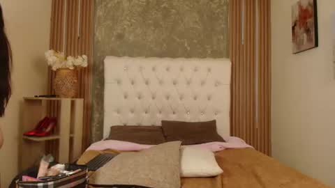 Sensual Kim77 online show from June 13, 1:19 pm