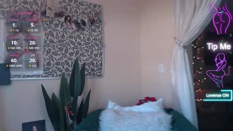 V online show from February 13, 10:11 pm