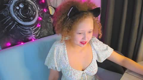 senya_sol online show from May 6, 10:25 pm