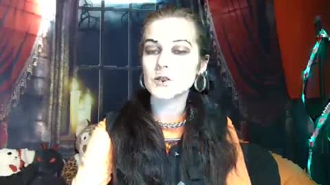 Snapshot of seraphinmunster chatting on March 6, 6:37 pm Seraphin Munster online show from March 6, 6:37 pm