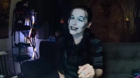 Snapshot of seraphinmunster chatting on September 19, 6:29 pm Seraphin Munster online show from September 19, 6:29 pm