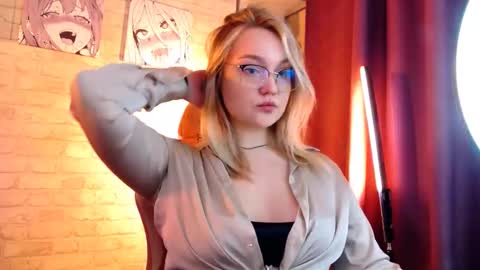 Serena online show from February 27, 1:44 pm