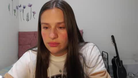 serenity_crystal online show from February 18, 12:32 am