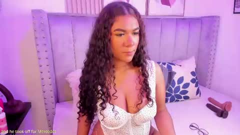 Danna  online show from June 29, 3:35 am