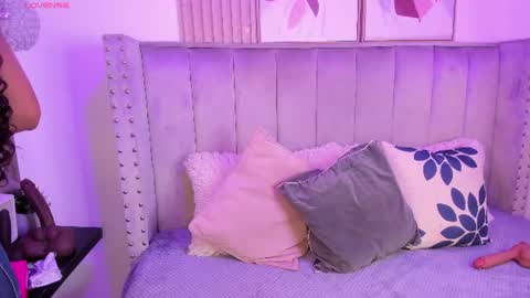 Danna  online show from June 25, 3:06 am
