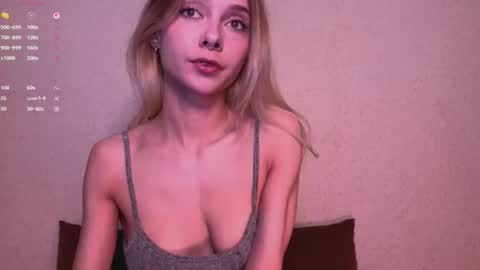 Dina online show from June 10, 8:07 pm