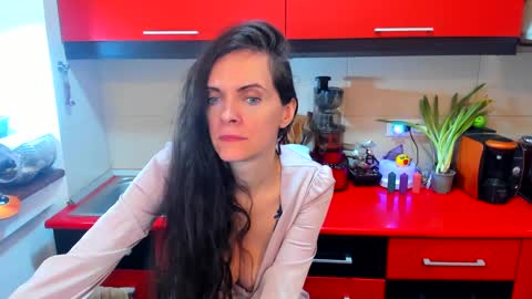 sexqueen1111 online show from March 7, 4:35 am