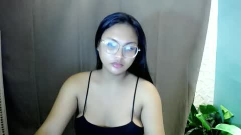 sexuallyattractive_mae online show from June 2, 10:27 am