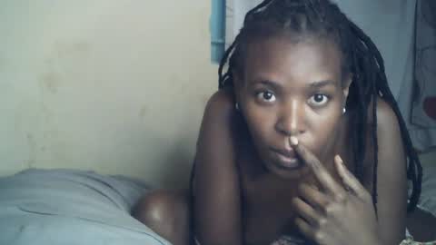 sexxy_curvy23 online show from June 27, 5:30 am