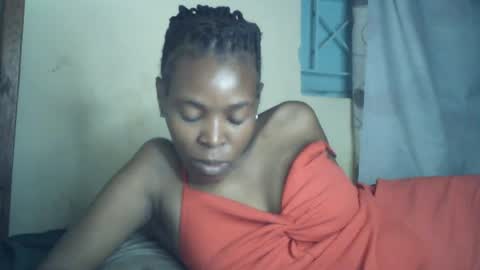 sexxy_curvy23 online show from July 29, 4:01 am