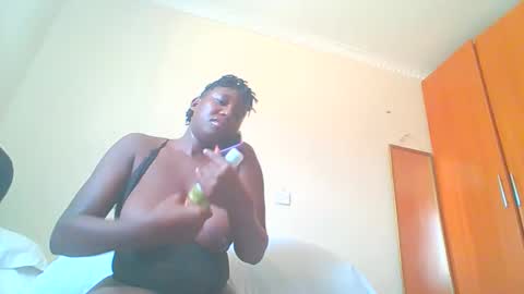 Sweet doll  online show from June 5, 7:25 am