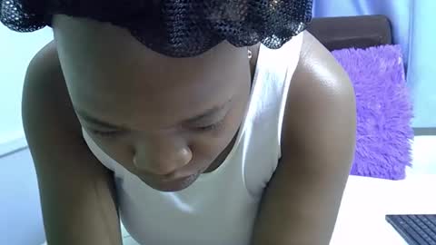 African Queen online show from February 2, 12:48 pm