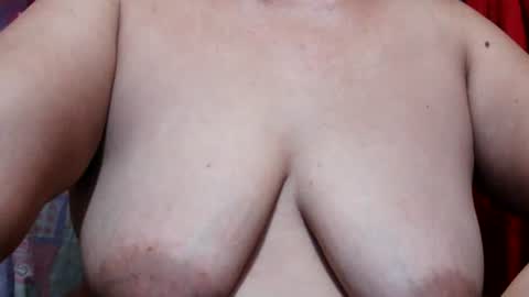 misslovely j online show from June 17, 12:06 pm