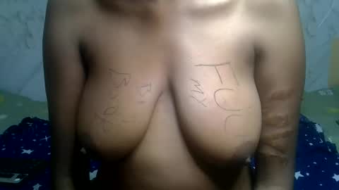 Snapshot of sexxyjey_ chatting on September 23, 7:01 pm sexxyjey_ online show from September 23, 7:01 pm