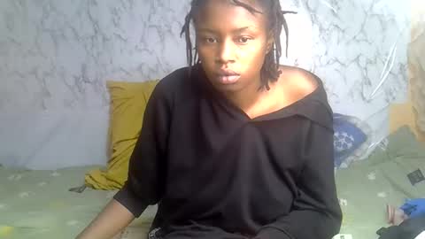Snapshot of sexxyjey_ chatting on September 30, 12:22 pm sexxyjey_ online show from September 30, 12:22 pm