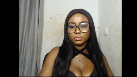 Sexy blackgirl2 online show from November 20, 5:36 pm
