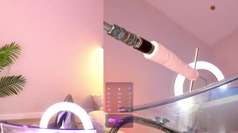 Lina online show from April 29, 12:14 am