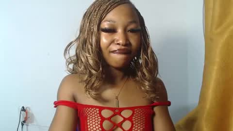 sexy_bluey247 online show from May 11, 3:52 am