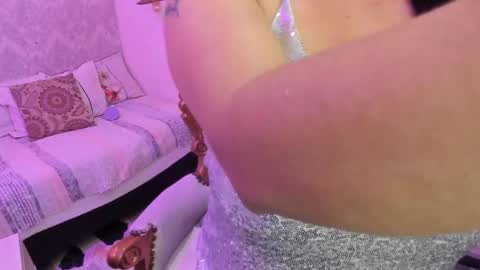  C R I S T A L  online show from March 1, 9:37 pm