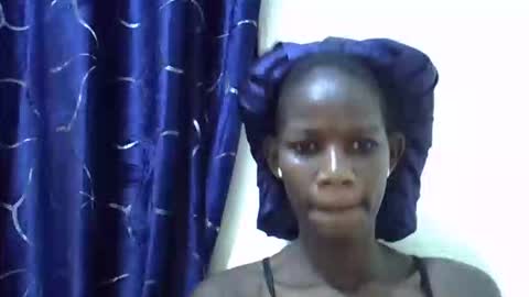 sexy_ebony584382 online show from December 19, 11:41 pm