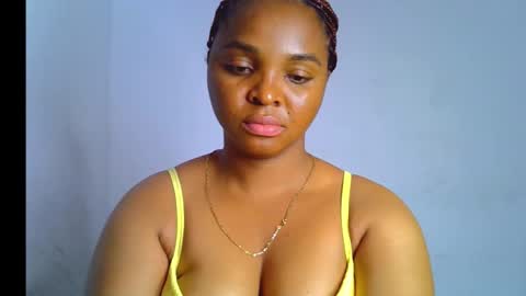 Clara online show from December 13, 7:53 pm