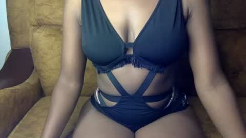 Ellahh online show from July 31, 3:51 am