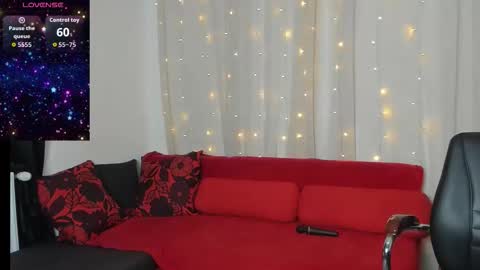 MY ONLYFANS page is back -   online show from November 27, 11:18 pm