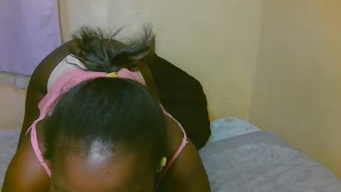 sexy_latasha online show from December 3, 7:27 pm