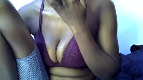 kayla online show from June 26, 11:44 am