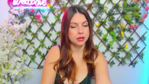 Lily online show from November 13, 4:22 am