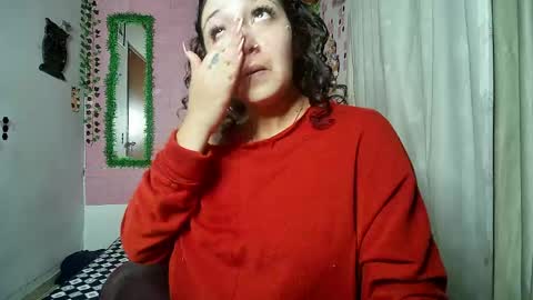 sexy lolas online show from April 28, 4:49 am