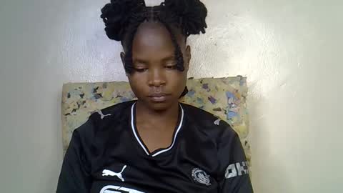 Molyne online show from March 12, 5:43 am