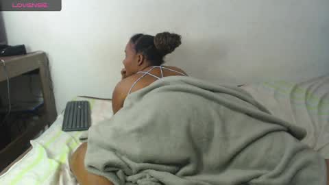 Snapshot of sexy_night_bm chatting on December 20, 1:25 am Jhoana online show from December 20, 1:25 am