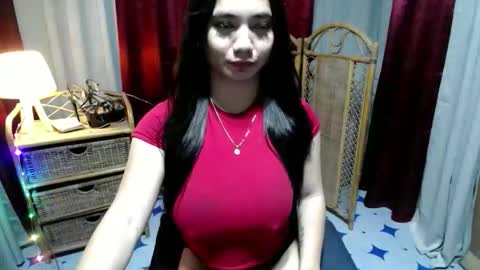 angela online show from April 28, 10:08 am