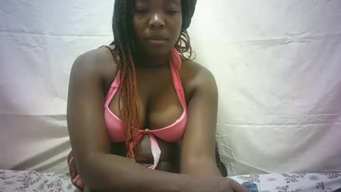 sexy_sandrah online show from March 12, 9:35 pm