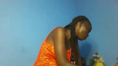 Snapshot of sexy_titz chatting on February 26, 6:36 pm sexy_titz online show from February 26, 6:36 pm